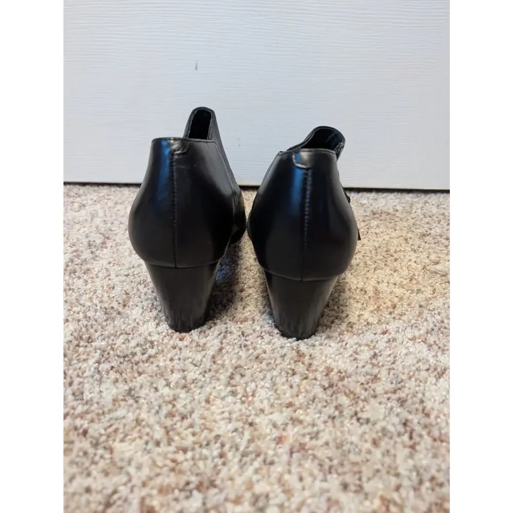 Vionic Taber Womens 9 Black Leather Ankle Boots Heeled Booties Side Zip Elastic